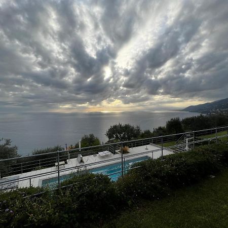 Casa Mirella, Un Gioiello Unico Villa Camogli Bagian luar foto